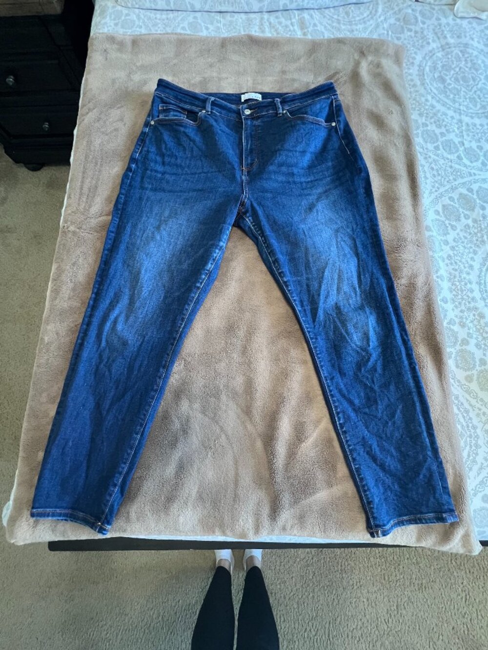 Loft The Curvy Skinny Jean